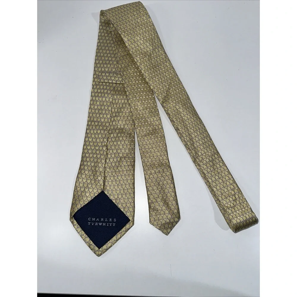 MENS CHARLES TYRWHITT TIE‎ 100% SILK GOLD BLUE HEART SHAPES-Read